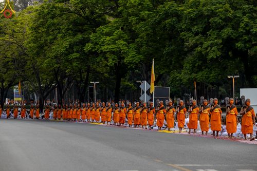 ภาพ No.120425:พิธีต้อนรับพระธรรมยาตรา ในโครงการธรรมยาตรา กตัญญูบูชา มหาปูชนียาจารย์ พระมงคลเทพมุนี(สด จนฺทสโร) พระผู้ปราบมาร อนุสรณ์สถาน 7 แห่ง ปีที่ 12 วันที่ 28 มกราคม พ.ศ. 2567 ณ วัดพระธรรมกาย จ.ปทุมธานี (ชุดที่ 2)