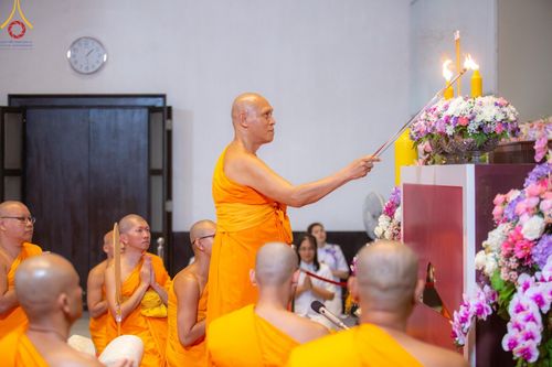 ภาพ No.136387:พิธีอุปสมบทสามเณรเตรียมสถาบันธรรมชัย รุ่นที่ 21 ณ โบสถ์พระไตรปิฏก วัดพระธรรมกาย วันเสาร์ที่ 4 พฤษภาคม พ.ศ.2567