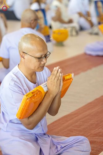 ภาพ No.180651:พิธีบรรพชาอุปสมบท โครงการอุปสมบทบูชาธรรมมหาปูชนียาจารย์ ประจำปีพุทธศักราช 2567 วันเสาร์ที่ 7 ธันวาคมพ.ศ. 2567 ณ วัดพระธรรมกาย จ.ปทุมธานี