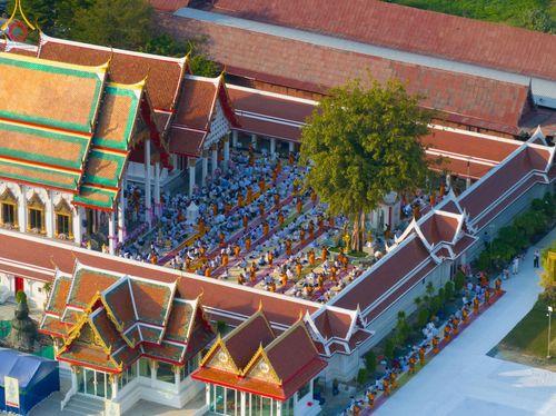 ภาพ No.110502:พิธีต้อนรับพระธรรมยาตรา ในโครงการธรรมยาตรากตัญญูบูชา มหาปูชนียาจารย์ พระมงคลเทพมุนี(สด จนฺทสโร) พระผู้ปราบมาร อนุสรณ์สถาน 7 แห่ง ปีที่ 12 วันที่ 11 มกราคม พ.ศ. 2567 ณ อนุสรณ์สถานลำดับที่ 3 สถานที่เกิดใหม่ในเพศสมณะ วัดสองพี่น้อง จ.สุพรรณบุรี