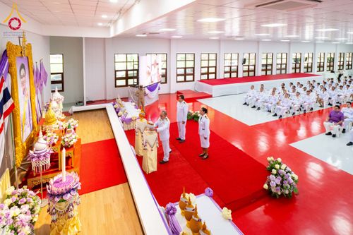 ภาพ No.227195:วันอังคารที่ 3 มิถุนายน พ.ศ. 2568 นายอำเภอคลองหลวง นำพสกนิกรรวมใจภักดิ์ สมเด็จพระนางเจ้าฯ พระบรมราชินี เนื่องในโอกาสวันเฉลิมพระชนมพรรษา ณ อาคารปลูกศรัทธา 2 วัดพระธรรมกาย อ.คลองหลวง จ.ปทุมธานี