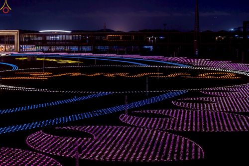 ภาพ No.241090:วันพุธที่ 27 สิงหาคม พ.ศ. 2568 พิธีจุดประทีป ในวันธรรมชัย ณ วัดพระธรรมกาย