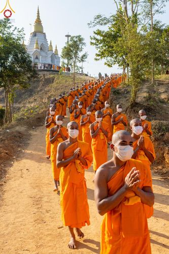 ภาพ No.130390:Photo Story ปฐมบรรพชาชาวพุทธมาร์มา Episode 3/5 วันที่ 9 กุมภาพันธ์ พ.ศ. 2567 ในโครงการบรรพชาสามเณร ครั้งแรกของชาวพุทธมาร์มา บังกลาเทศ ณ วัดธัมจักร อรัญกุฏิ เมืองรัมการ์ คาร์กาชารี บังกลาเทศ