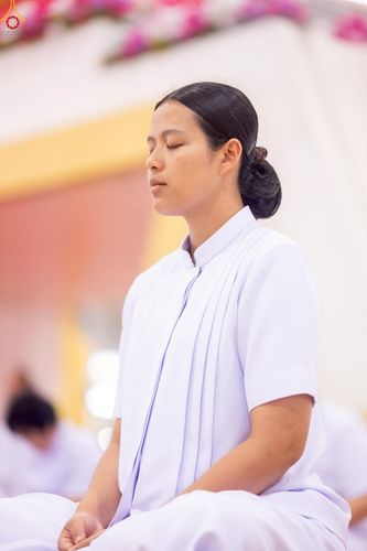 ภาพ No.227982:วันอาทิตย์ที่ 1 มิถุนายน พ.ศ. 2568 พิธีตักบาตร , พิธีบูชาข้าวพระ ณ วัดพระธรรมกาย จ.ปทุมธานี