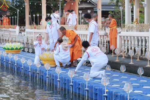 ภาพ No.205539:V.53 สารพัดV สารพัดดี ที่วัดโบสถ์บน ในโครงการธรรมยาตรา กตัญญูบูชา มหาปูชนียาจารย์ พระมงคลเทพมุนี(สด จนฺทสโร) พระผู้ปราบมาร อนุสรณ์สถาน 7 แห่ง ปีที่ 13 ระหว่างวันที่ 2-31 มกราคม พ.ศ. 2568