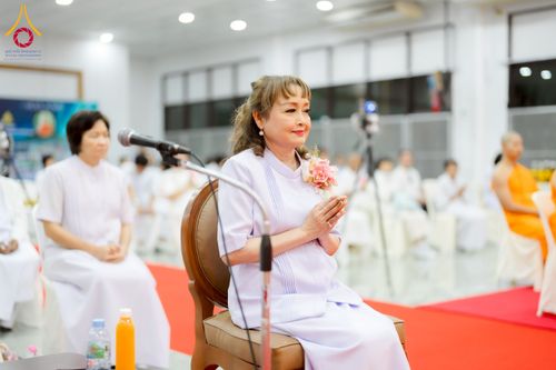 ภาพ No.221462:วันอาทิตย์ที่ 27 เมษายน พ.ศ. 2568 พิธีเจริญพระพุทธมนต์สมโภชดวงแก้วธรรมชัย เนื่องในโอกาสบูชาธรรม 81 ปีหลวงพ่อธัมมชโย อัญเชิญประดิษฐานเนื่องในโอกาสสถาปนาวัดพระธรรมกายไอซ์แลนด์ ณ อาคารปลูกศรัทธา 1 วัดพระธรรมกาย อำเภอคลองหลวง จังหวัดปทุมธานี