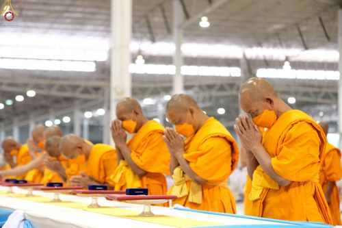 ภาพ No.75643:วัดพระธรรมกายจัด งานบุญวันอาทิตย์ต้นเดือน  มีกิจกรรมดังนี้ พิธีตักบาตร, พิธีบูชาข้าวพระ พระธรรมยาตรารับประกาศนียบัตร โครงการธรรมยาตราฯ ปีที่ 11 ในวันที่ 5 กุมภาพันธ์ พ.ศ. 2566 ณ วัดพระธรรมกาย อ.คลองหลวง จ.ปทุมธานี