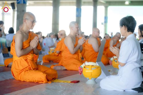 ภาพ No.144173:พิธีบรรพชาอุปสมบทหมู่ พระธรรมทายาทนานาชาติ(ภาษาจีน) รุ่น 19 ณ วัดพระธรรมกาย จ.ปทุมธานี วันเสาร์ที่ 13 กรกฎาคม พ.ศ. 2567