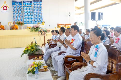 ภาพ No.230242:วันเสาร์ที่ 28 มิถุนายน พ.ศ. 2568 พิธีถวายสังฆทาน 323 วัด 4 จังหวัดชายแดนใต้ ปีที่ 21 ครั้งที่ 178 พิธีมอบกองทุนหนุนแรงใจช่วยครูใต้ ปีที่ 18 ครั้งที่ 142 ณ ศูนย์อบรมเยาวชนจังหวัดปัตตานี