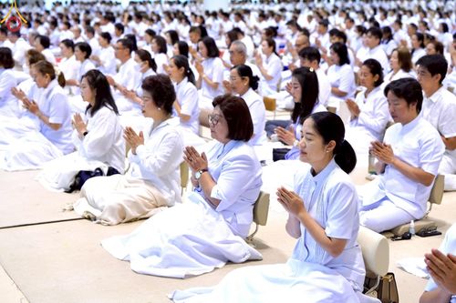 ภาพ No.222855:วันอาทิตย์ต้นเดือนที่ 4 พฤษภาคม พ.ศ. 2568 พิธีบูชาข้าวพระ ณ สภาธรรมกายสากล วัดพระธรรมกาย