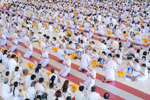 ภาพ No.180626:พิธีบรรพชาอุปสมบท โครงการอุปสมบทบูชาธรรมมหาปูชนียาจารย์ ประจำปีพุทธศักราช 2567 วันเสาร์ที่ 7 ธันวาคมพ.ศ. 2567 ณ วัดพระธรรมกาย จ.ปทุมธานี