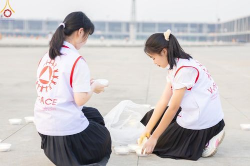 ภาพ No.122702:V.24 ใกล้ชนะ การเตรียมงาน เก็บงาน การรับบุญของเจ้าหน้าที่หน่วยงานต่างๆ เพื่อโครงการธรรมยาตรา กตัญญูบูชา มหาปูชนียาจารย์ พระมงคลเทพมุนี (สด จนฺทสโร) พระผู้ปราบมาร อนุสรณ์สถาน 7 แห่ง ปีที่ 12 ระหว่างวันที่ 2 - 31 มกราคม พ.ศ. 2567