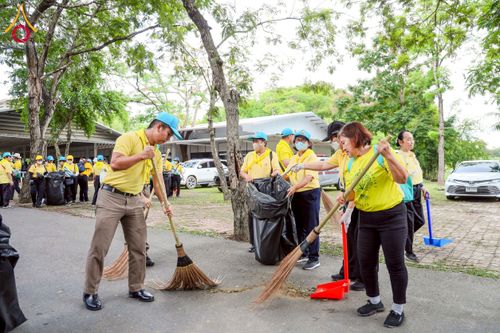 ภาพ No.226809:กิจกรรมจิตอาสาพัฒนา “เราทำความ ดี ด้วยหัวใจ” เนื่องในโอกาสวันพระบาทสมเด็จพระปกเกล้าเจ้าอยู่หัว ณ วัดพระธรรมกาย อ.คลองหลวง จ.ปทุมธานี วันพุธที่ 28 พฤษภาคม พ.ศ. 2568