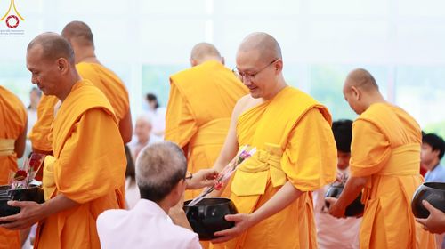 ภาพ No.139591:กิจกรรมวันวิสาขบูชา ณ Dhammakaya Centre Singapore วันที่ 21-22 พฤษภาคม พ.ศ. 2567
