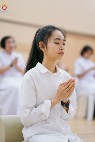 ภาพ No.145322:พิธีถวายผ้าอาบน้ำฝนและประทีปโคมไฟ ณ สภาธรรมกายสากล วัดพระธรรมกาย วันเสาร์ที่ 20 กรกฎาคม พ.ศ. 2567