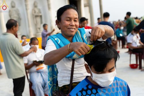 ภาพ No.127683:Photo Story ปฐมบรรพชาชาวพุทธมาร์มา Episode 2/5 วันที่ 6-7 กุมภาพันธ์ พ.ศ. 2567  โครงการบรรพชาครั้งประวัติศาสตร์ แห่งเทือกเขาจิตตะกอง  ครั้งแรกของชาวพุทธมาร์มา บังกลาเทศ บูชาธรรม 80 ปีหลวงพ่อธัมมชโย ณ วัดธัมจักร อรัญกุฏิ เมืองรัมการ์ คาร์กาชารี บังกลาเทศ