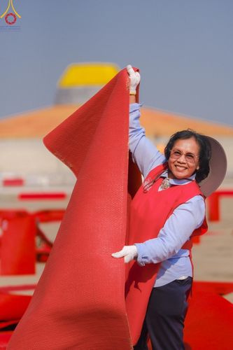 ภาพ No.208169:V.55 สารพัดV สารพัดดี ที่วัดพระธรรมกาย ในโครงการธรรมยาตรา กตัญญูบูชา มหาปูชนียาจารย์ พระมงคลเทพมุนี (สด จนฺทสโร) พระผู้ปราบมาร อนุสรณ์สถาน 7 แห่ง ปีที่ 13 ระหว่างวันที่ 2-31 มกราคม พ.ศ. 2568