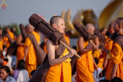 ภาพ No.198222:พิธีต้อนรับพระธรรมยาตรา ณ อนุสรณ์สถานลำดับที่ 5 สถานที่เผยแผ่วิชชาธรรมกายครั้งแรก อนุสรณ์สถานบางปลา วัดบางปลา อำเภอบางเลน จังหวัดนครปฐม ในโครงการธรรมยาตรา กตัญญูบูชา มหาปูชนียาจารย์ พระมงคลเทพมุนี(สด จนฺทสโร) พระผู้ปราบมาร ปีที่ 13 วัน 19 มกราคม พ.ศ.2568