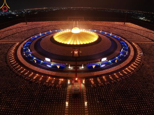 ภาพ No.125102:พิธีเวียนประทักษิณและจุดมาฆประทีป (ชุดที่ 2) ในวันมาฆบูชา เสาร์ที่ 24 กุมภาพันธ์ พ.ศ. 2567 ณ พระมหาธรรมกายเจดีย์ วัดพระธรรมกาย