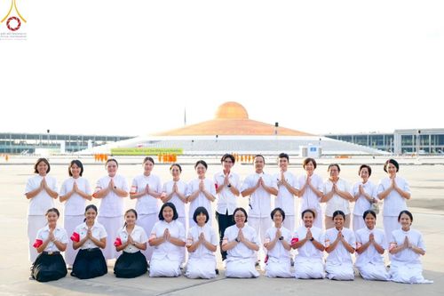 ภาพ No.150669:V.44 เพื่อพ่อ ภาพเตรียมงาน ปฎิบัติงาน ของเจ้าหน้าที่ อาสาสมัคร ทุกสถานะ เพื่อความสำเร็จ ในงานวันธรรมชัย วันอังคารที่ 27 สิงหาคม พ.ศ. 2567