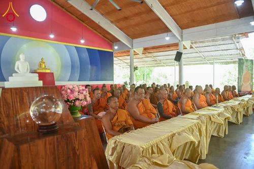 ภาพ No.312985:วันจันทร์ที่ 2 มีนาคม พ.ศ.2569 พิธีทอดผ้าป่าสามัคคี และสัมมนา ถวายข้อมูลเบื้องต้นให้แด่คณะพระสังฆาธิการ ณ  ศูนย์ปฏิบัติธรรมบุญประสาน สระบุรี