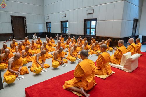 ภาพ No.350937:วันที่ 19 กันยายน พ.ศ.2569 พิธีบรรพชาอุปสมบท โครงการอุปสมบทหมู่บูชาธรรม ครบรอบ 109 ปี วันครูผู้ค้นพบวิชชาธรรมกาย ณ โบสถ์พระไตรปิฏก วัดพระธรรมกาย