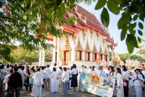 ภาพ No.305094:วันที่ 28 มกราคม พ.ศ. 2569 พิธีทอดผ้าป่าทำนุบำรุงศาสนสถาน ณ วัดเกิดการอุดม อ.คลองหลวง จ.ปทุมธานี ในโครงการธรรมยาตรา กตัญญูบูชา มหาปูชนียาจารย์ พระมงคลเทพมุนี(สด จนฺทสโร) พระผู้ปราบมาร อนุสรณ์สถาน 7 แห่ง ปีที่ 14