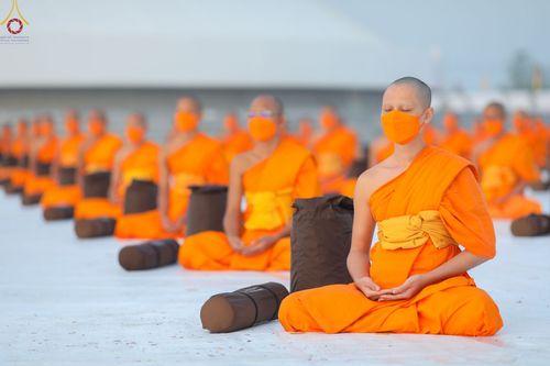 ภาพ No.74235:พุทธบุตรธรรมยาตรา ปฏิบัติธรรมและบันทึกภาพประวัติศาสตร์ ในโครงการธรรมยาตรากตัญญูบูชา มหาปูชนียาจารย์ พระมงคลเทพมุนี(สด จนฺทสโร) พระผู้ปราบมาร อนุสรณ์สถาน 7 แห่ง ปีที่ 11 ณ อนุสรณ์สถานบางปลา อ.บางเลน จ.นครปฐม วันที่ 23 มกราคม พ.ศ. 2566