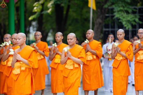 ภาพ No.328333:วันเสาร์ที่ 2 พฤษภาคม พ.ศ.2569 พิธีอุปสมบทสามเณรเตรียม DCI รุ่นที่ 23 ณ อุโบสถพระไตรปิฎก วัดพระธรรมกาย จังหวัดปทุมธานี