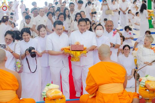 ภาพ No.137767:พิธีอุปสมบทสามเณรอุทิศชีวิต 11 รูป วันวิสาขบูชา พุธที่ 22 พฤษภาคม พ.ศ.2567 ณ อุโบสถ วัดพระธรรมกาย
