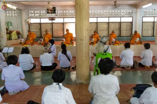 ภาพ No.67065:พิธีอุปสมบทวัดหนองกระดี่ อ.สองพี่น้อง จ.สุพรรณบุรี รับบุญจัดงานโดย สำนักพัฒนาเยาวชนโลก เมื่อวันที่ 7 ธันวาคม พ.ศ. 2565