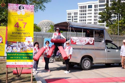 ภาพ No.306547:ภาพเบื้องหลังอาสาสมัครรวมใจ ชุดที่ 5 ในโครงการธรรมยาตรา กตัญญูบูชา มหาปูชนียาจารย์ พระมงคลเทพมุนี(สด จนฺทสโร) พระผู้ปราบมาร อนุสรณ์สถาน 7 แห่ง ปีที่ 14