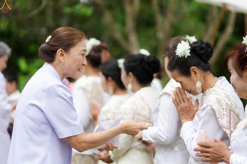 ภาพ No.335648:วันที่ 14 มิถุนายน พ.ศ.2569 พิธีทอดผ้าป่าแก้วภูเรือฉลองครบรอบ11ปี