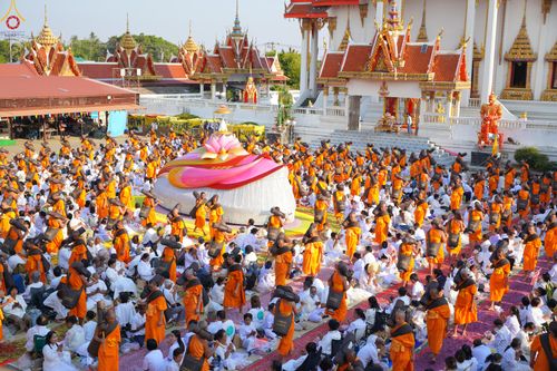 ภาพ No.295383:วันที่ 16 มกราคม พ.ศ. 2569 พิธีต้อนรับพระธรรมยาตรา อนุสรณ์สถานลำดับที่ 4 (ภาพชุดที่ 2) สถานที่เกิดด้วยกายธรรม ณ วัดโบสถ์บน ต.บางคูเวียง จ.นนทบุรี ในโครงการธรรมยาตรา กตัญญูบูชา มหาปูชนียาจารย์ พระมงคลเทพมุนี(สด จนฺทสโร) พระผู้ปราบมาร อนุสรณ์สถาน 7 แห่ง ปี