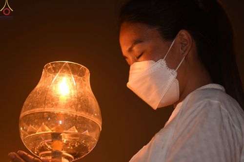 ภาพ No.75391:พิธีจุดประทีปถวายเป็นพุทธบูชา และบูชาธรรมมหาปูชนียาจารย์ ในโครงการธรรมยาตรากตัญญูบูชา มหาปูชนียาจารย์ พระมงคลเทพมุนี(สด จนฺทสโร) พระผู้ปราบมาร ปีที่ 11 ณ อนุสรณ์สถานลำดับที่ 7 สถานที่ขยายวิชชาธรรมกาย วัดพระธรรมกาย จ.ปทุมธานี วันที่ 31 มกราคม พ.ศ. 2566