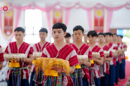 ภาพ No.344854:วันเสาร์ที่ 22 สิงหาคม พ.ศ. 2569 พิธีมุทิตาสักการะมหาเปรียญธรรม คณะสงฆ์ภาค 7 ปีที่ 3 ณ ธรรมสภา วัดบ้านขุน ต.บ่อหลวง อ.ฮอด จ.เชียงใหม่