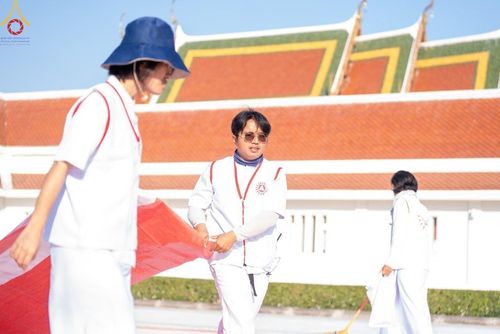 ภาพ No.205599:V.53 สารพัดV สารพัดดี ที่วัดโบสถ์บน ในโครงการธรรมยาตรา กตัญญูบูชา มหาปูชนียาจารย์ พระมงคลเทพมุนี(สด จนฺทสโร) พระผู้ปราบมาร อนุสรณ์สถาน 7 แห่ง ปีที่ 13 ระหว่างวันที่ 2-31 มกราคม พ.ศ. 2568