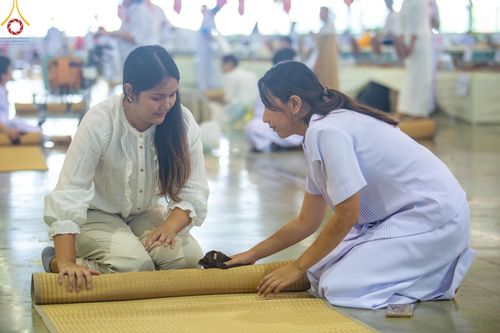 ภาพ No.59786:V.39 ทุ่มสุดใจ ธรรมชัย 80 ปี การเตรียมงาน การปฏิบัติงาน ของเจ้าหน้าที่หน่วยงานต่างๆ เพื่อพิธีฉลองอายุวัฒนมงคล 80 ปี หลวงพ่อธัมมชโย และรับถวายมหาสังฆทาน 10,000 กว่าวัดทั่วประเทศ ในวันคุ้มครองโลก จันทร์ที่ 22 เมษายน พ.ศ. 2567