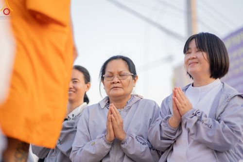 ภาพ No.117892:V.17 สำเร็จๆ การเตรียมงาน เก็บงาน การรับบุญของเจ้าหน้าที่หน่วยงานต่างๆ เพื่อโครงการธรรมยาตรา กตัญญูบูชามหาปูชนียาจารย์ พระมงคลเทพมุนี (สด จนฺทสโร) พระผู้ปราบมาร อนุสรณ์สถาน 7 แห่ง ปีที่ 12 ระหว่างวันที่ 2 - 31 มกราคม พ.ศ.2567