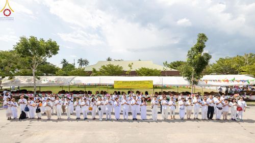 ภาพ No.148733:พิธีบุพเปตพลี, พิธีทอดผ้าป่า, พิธีไถ่ชีวิตโค 80 ตัว ให้ชีวิตสัตว์เป็นทาน ณ ศูนย์ปฎิบัติธรรมภาคใต้ อ.บางกล่ำ จ.สงขลา วันเสาร์ที่ 10 สิงหาคม พ.ศ. 2567