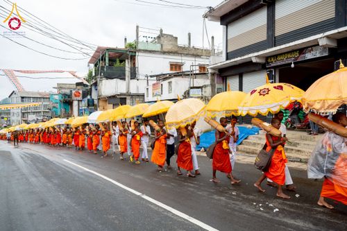 ภาพ No.226397:วันที่ 7-10 พฤษภาคม พ.ศ. 2568 โครงการเดินธรรมยาตรา สยาม-ลังกา ธรรมยาตรา ฉลองเทศกาลวิสาขบูชาแห่งชาติ ศรีลังกา บูชาธรรม 81 ปี หลวงพ่อธัมมชโย เมืองนูวราอิลิยา ประเทศศรีลังกา