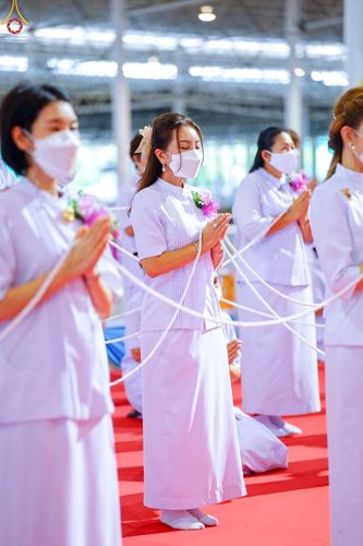 ภาพ No.86986:พิธีตักบาตร , พิธีบูชาข้าวพระ , พิธีจุดเทียนใจ ไฟนิรันดร์ อนันตชัย ในวันอาทิตย์ต้นเดือน 3 กันยายน พ.ศ. 2566 ณ วัดพระธรรมกาย