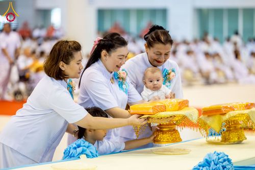 ภาพ No.264591:วันอาทิตย์ที่ 2 พฤศจิกายน พ.ศ. 2568 พิธีทอดกฐินสามัคคี ณ สภาธรรมกายสากล วัดพระธรรมกาย