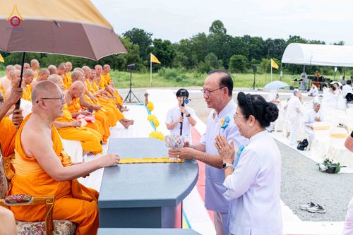 ภาพ No.346657:วันอาทิตย์ที่ 30 สิงหาคม พ.ศ.2569 พิธีทอดผ้าป่า สวดธรรมจักรกัปปวัตนสูตรกลั่นแผ่นดินโปรยรัตนชาติ  สถาปนาองค์พระเจดีย์เพื่อสร้างสันติภาพโลก  ณ ศูนย์ปฏิบัติธรรมพนมสารคาม (เพชรตะวัน) จังหวัดฉะเชิงเทรา