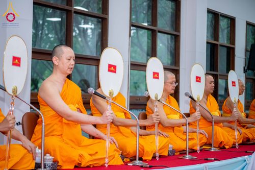 ภาพ No.314709:วันเสาร์ที่ 21 มีนาคม พ.ศ. 2569 พิธีบำเพ็ญกุศล คุณพ่อณรงค์ จินตมากุล  สิริอายุ 99 ปี 11 เดือน โยมบิดา พระครูปลัดรัตนวีรวัฒน์ (รังสฤษดิ์ อิทฺธิจินตโก) ที่ปรึกษาเจ้าคณะจังหวัดปทุมธานี เจ้าอาวาสวัดพระธรรมกาย  ณ ห้องปลูกศรัทธา 2 วัดพระธรรมกาย ปทุมธานี