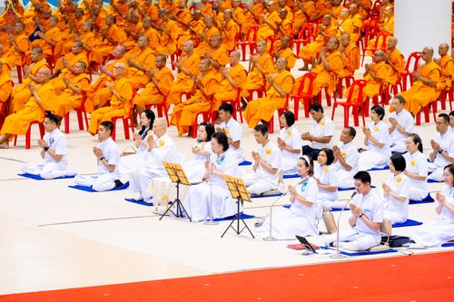 ภาพ No.339682:วันที่ 18 กรกฎาคม พ.ศ.2569 วันมหารำลึก ครั้งที่ 36 ณ ห้องแก้วสารพัดนึก 1 วัดพระธรรมกาย