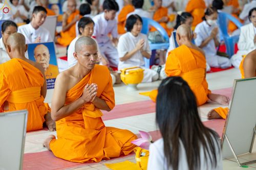 ภาพ No.350897:วันที่ 19 กันยายน พ.ศ.2569 พิธีบรรพชาอุปสมบท โครงการอุปสมบทหมู่บูชาธรรม ครบรอบ 109 ปี วันครูผู้ค้นพบวิชชาธรรมกาย ณ โบสถ์พระไตรปิฏก วัดพระธรรมกาย