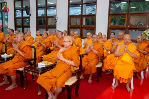 ภาพ No.314906:วันอาทิตย์ที่ 22 มีนาคม พ.ศ. 2569 พิธีบำเพ็ญกุศล คุณพ่อณรงค์ จินตมากุล  สิริอายุ 99 ปี 11 เดือน โยมบิดา พระครูปลัดรัตนวีรวัฒน์ (รังสฤษดิ์ อิทฺธิจินตโก) ที่ปรึกษาเจ้าคณะจังหวัดปทุมธานี เจ้าอาวาสวัดพระธรรมกาย  ณ ห้องปลูกศรัทธา 2 วัดพระธรรมกาย ปทุมธานี