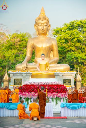 ภาพ No.310464:วันอาทิตย์ที่ 22 กุมภาพันธ์ พ.ศ. 2569 พิธีอัญเชิญพระประธาน “พระธรรมกาย” เพื่อไปประดิษฐาน ณ ธุดงเข้าสถานอำนาจเจริญ จังหวัดอำนาจเจริญ