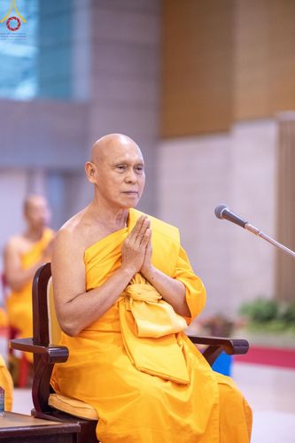 ภาพ No.187982:พิธีบูชาข้าวพระ วันขึ้นปีใหม่ 2568 ณ วัดพระธรรมกาย จ.ปทุมธานี วันที่ 1 มกราคม พ.ศ. 2568